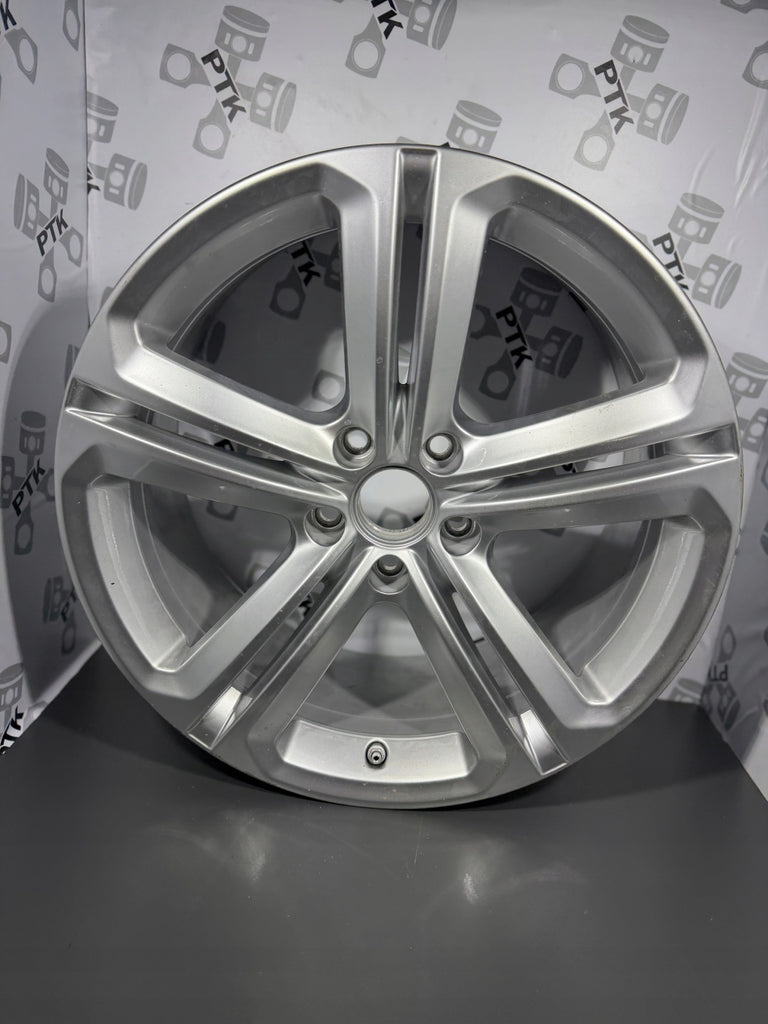 1x Alufelge 18 Zoll 8.0" 5x112 41ET Glanz Silber 1K8601025E VW I Rim Wheel FEL4523398383tb
