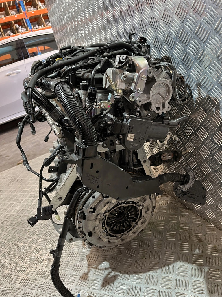 Motor Mazda 3 Bp PE27 2.0 14TKm 2024 Benzin Engine Komplett