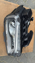 Laden Sie das Bild in den Galerie-Viewer, Frontscheinwerfer Hyundai Kona J9921-21120 Full LED Rechts Headlight SCH4023350235fv