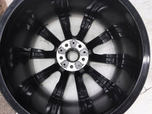 Load image into Gallery viewer, 1x Alufelge 20 Zoll 10.5" 5x112 40ET Glanz Graphit 8071997 BMW G05 G06 Mg FEL8141464812um