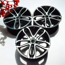 Load image into Gallery viewer, 1x Alufelge 18 Zoll 8.5&quot; 5x112 Vw Rim Wheel