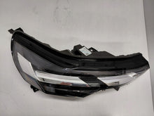 Laden Sie das Bild in den Galerie-Viewer, Frontscheinwerfer Renault Captur II 260100091R Rechts Scheinwerfer Headlight SCH4737388635jt