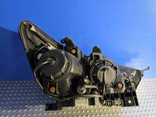 Laden Sie das Bild in den Galerie-Viewer, Frontscheinwerfer Mitsubishi Asx P9135L Links Scheinwerfer Headlight