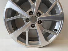 Laden Sie das Bild in den Galerie-Viewer, 1x Alufelge 18 Zoll 83A601025J Audi Q3 Rim Wheel FEL2242881002ds