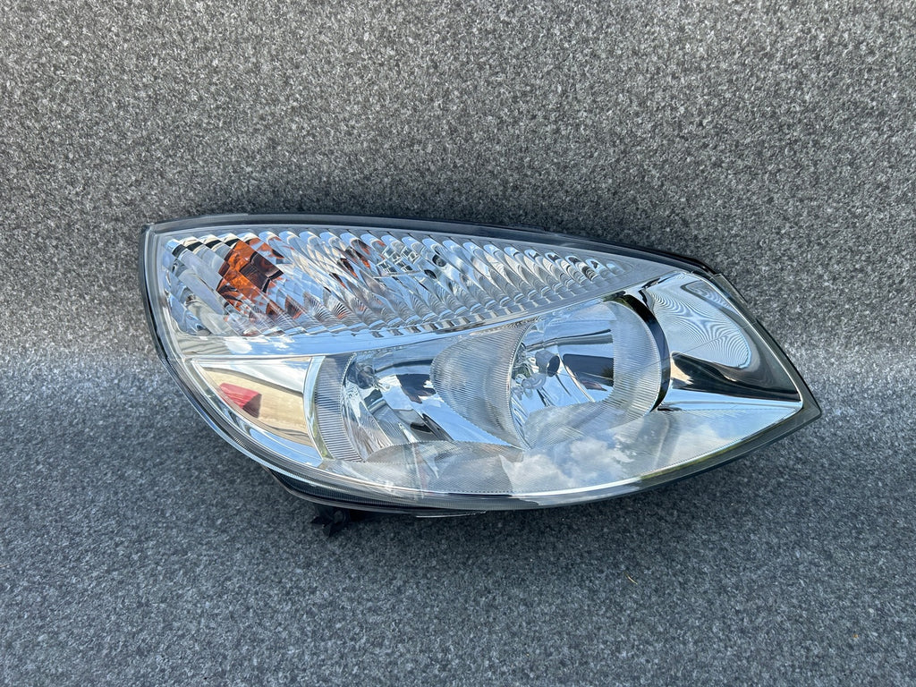 Frontscheinwerfer Renault Scenic 7701064130E Rechts Scheinwerfer Headlight SCH2787643787pb
