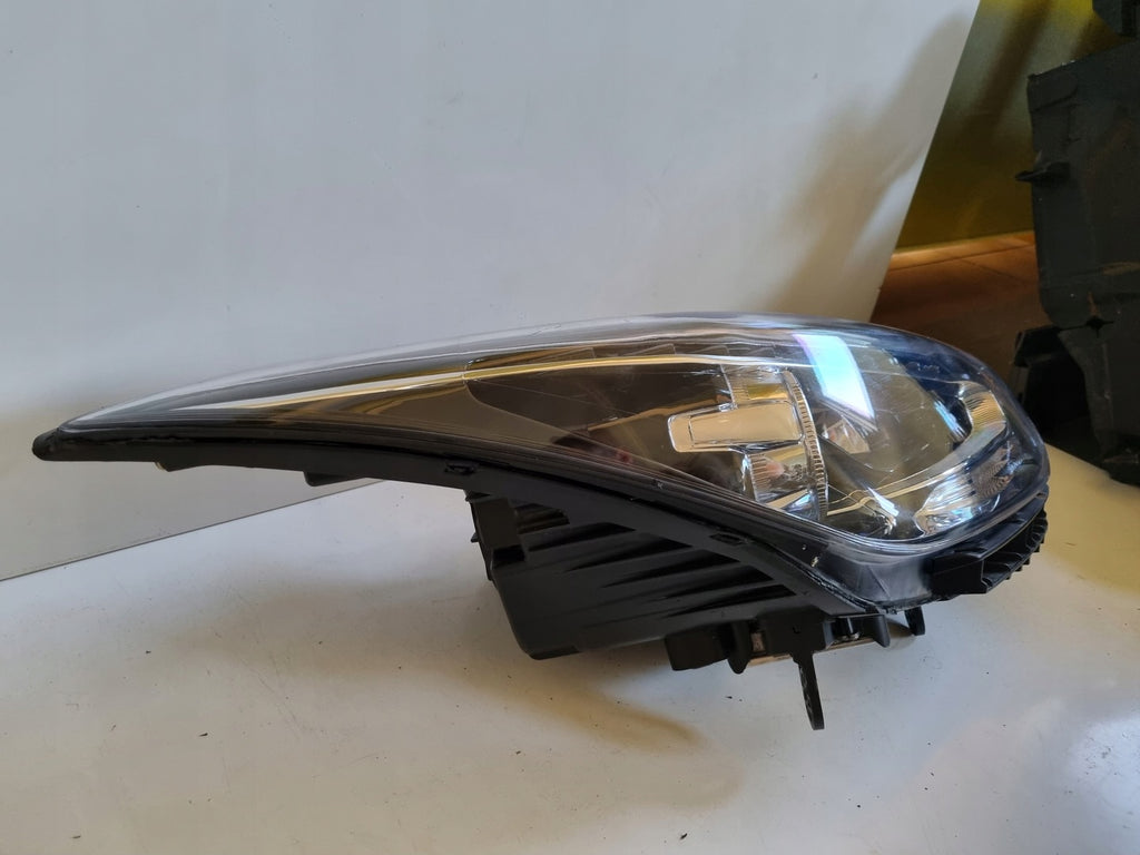 Frontscheinwerfer Hyundai I40 92102-3Z620 Xenon Rechts Scheinwerfer Headlight