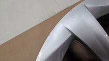 Laden Sie das Bild in den Galerie-Viewer, 1x Alufelge 19 Zoll 8.0&quot; 5x114.3 1059337-00-B Tesla S Rim Wheel