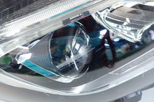 Laden Sie das Bild in den Galerie-Viewer, Frontscheinwerfer Mercedes-Benz Gla A1569067000 Rechts Scheinwerfer Headlight SCH5641893452vl