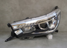 Load image into Gallery viewer, Frontscheinwerfer Toyota Hilux VIII LED Links Scheinwerfer Headlight SCH4113194809iq