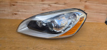 Laden Sie das Bild in den Galerie-Viewer, Frontscheinwerfer Volvo Xc60 30763135 Xenon Links Scheinwerfer Headlight SCH8770688491dt