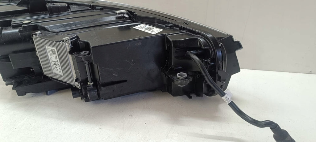 Frontscheinwerfer VW Passat 3J0941035 Full LED Ein Stück (Rechts oder Links) SCH9070799392iw