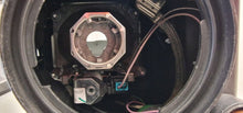 Laden Sie das Bild in den Galerie-Viewer, Frontscheinwerfer Jeep Kl 151101 Xenon Rechts Scheinwerfer Headlight SCH1725316435bh