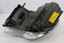 Laden Sie das Bild in den Galerie-Viewer, Frontscheinwerfer VW Touran 1T1941752A Xenon Rechts Scheinwerfer Headlight