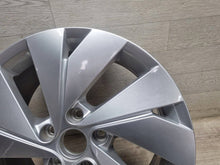 Laden Sie das Bild in den Galerie-Viewer, 1x Alufelge 17 Zoll 5x112 5H0601025C VW Golf Viii Rim Wheel FEL4825227697wn