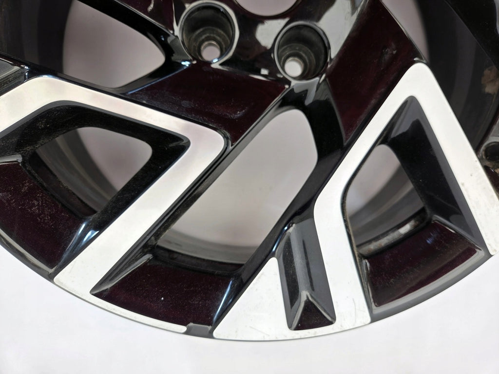 1x Alufelge 17 Zoll 6.5" 4x100 40ET Glanz Schwarz 403006096R Renault Captur FEL5778136391dn