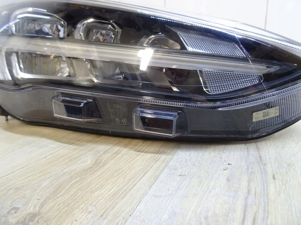 Frontscheinwerfer Ford Focus MX7B-13E014-ED Rechts Scheinwerfer Headlight SCH4012674859kn