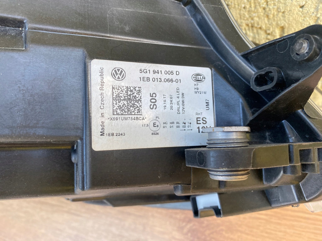 Frontscheinwerfer VW Golf VII 5G1941005D 1EB013066-01 LED Links Headlight SCH3467263815en
