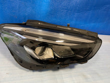 Laden Sie das Bild in den Galerie-Viewer, Frontscheinwerfer Mercedes-Benz W247 A2479061405 LED Rechts Headlight SCH4572614085wy