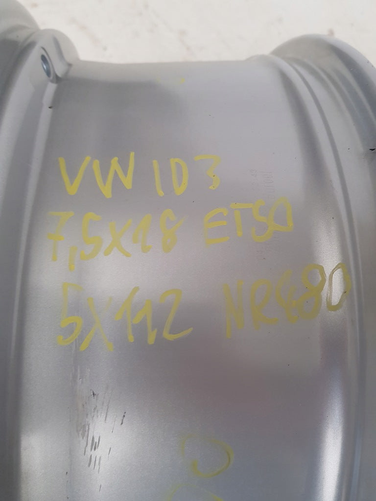 1x Alufelge 18 Zoll 7.5" 5x112 50ET Glanz Silber 10A071498 VW Rim Wheel FEL3937967752mj