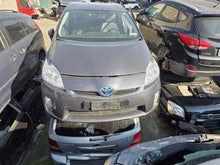 Laden Sie das Bild in den Galerie-Viewer, Frontscheinwerfer Toyota Prius Rechts Scheinwerfer Headlight SCH9424085665su