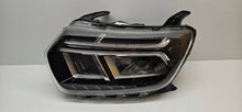 Laden Sie das Bild in den Galerie-Viewer, Frontscheinwerfer Dacia Duster 260602287R LED Links Scheinwerfer Headlight SCH9865493148cc