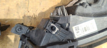 Load image into Gallery viewer, Frontscheinwerfer Rover HY32-13W029-HA HY32-13W030-HA LED Rechts oder Links SCH7344100843ys