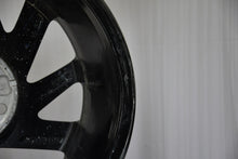 Laden Sie das Bild in den Galerie-Viewer, 1x Alufelge 16 Zoll 6.5&quot; 5x112 46ET 5G0601025DS VW Rim Wheel