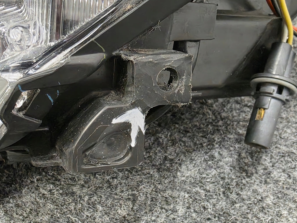 Frontscheinwerfer Mazda 2 Dj D43N-51040 Links Scheinwerfer Headlight SCH2060164030el