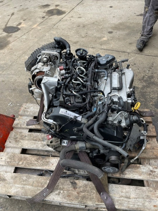 Motor VW Transporter DSS 2.0 TDI 90PS 66kW 22TKm Diesel Engine Unkomplett MOT4129891375kw