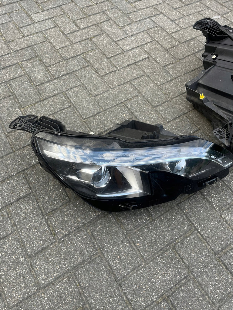 Frontscheinwerfer Peugeot 5008 Ein Stück (Rechts oder Links) Headlight