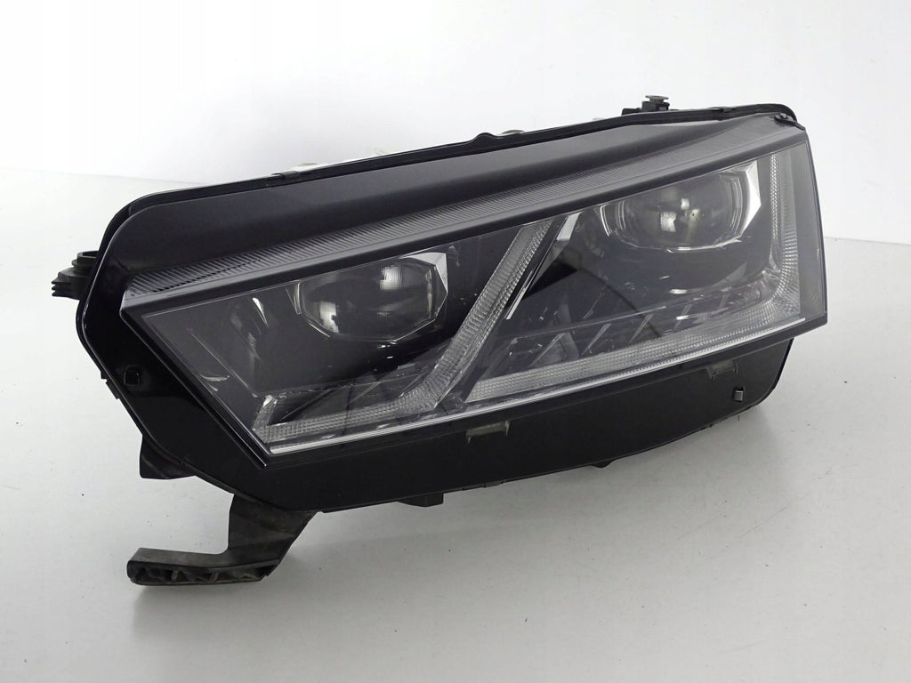 Frontscheinwerfer Skoda Octavia IV 5E4941015A PJT15111 Links Headlight SCH8017825117tq