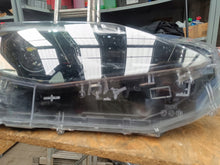 Laden Sie das Bild in den Galerie-Viewer, Frontscheinwerfer Toyota Yaris Cross 0D-312 LED Rechts Scheinwerfer Headlight SCH7803725325da