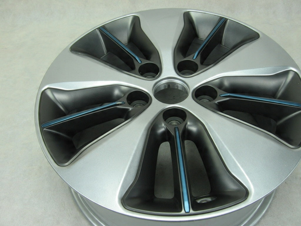 1x Alufelge 16 Zoll 6.5" 5x114.3 50ET 52910-G2200 Hyundai Kona Rim Wheel