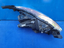 Load image into Gallery viewer, Frontscheinwerfer Mitsubishi L200 8301D153 Ein Stück (Rechts oder Links)