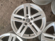Load image into Gallery viewer, 4x Alufelge 17 Zoll 7.0" 5x112 42ET Glanz Silber 8W0601025P Audi A4 B8 Rim Wheel FEL6991222035qt