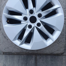 1x Alufelge 16 Zoll 7.0