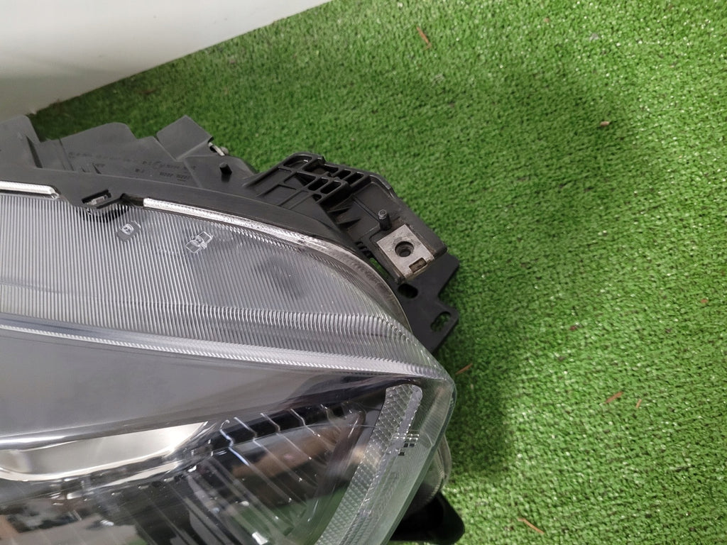 Frontscheinwerfer Ford Kuga GV4113W029 LED Rechts Scheinwerfer Headlight SCH7509096167xp