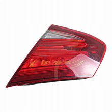 Laden Sie das Bild in den Galerie-Viewer, Rückleuchte Mercedes-Benz A205 C205 A2059066800 Rechts Rearlight