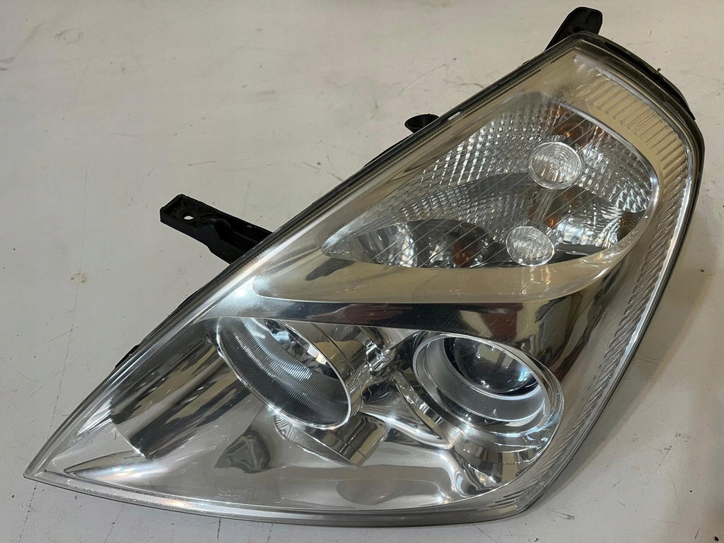 Frontscheinwerfer Kia Carnival I 92101-4D0XX Ein Stück (Rechts oder Links)