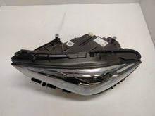 Laden Sie das Bild in den Galerie-Viewer, Frontscheinwerfer Mercedes-Benz Cla A1189066901 Links Scheinwerfer Headlight SCH9864500374rm