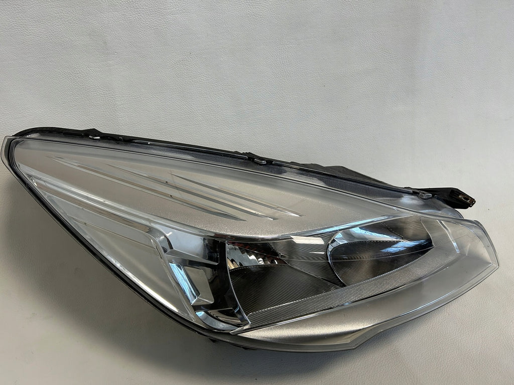 Frontscheinwerfer Ford Kuga CV44-13W029-AE Rechts Scheinwerfer Headlight