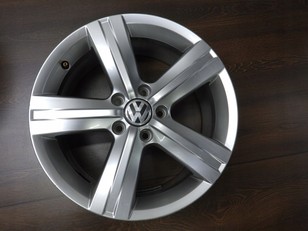 4x Alufelge 17 Zoll 7.5" 5x112 47ET Glanz Silber 3AA601025 VW Passat B7 FEL1025988885at