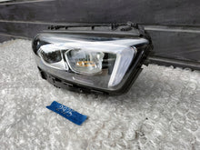Laden Sie das Bild in den Galerie-Viewer, Frontscheinwerfer Mercedes-Benz W177 A1779063805 LED Rechts Headlight SCH3868567724hb