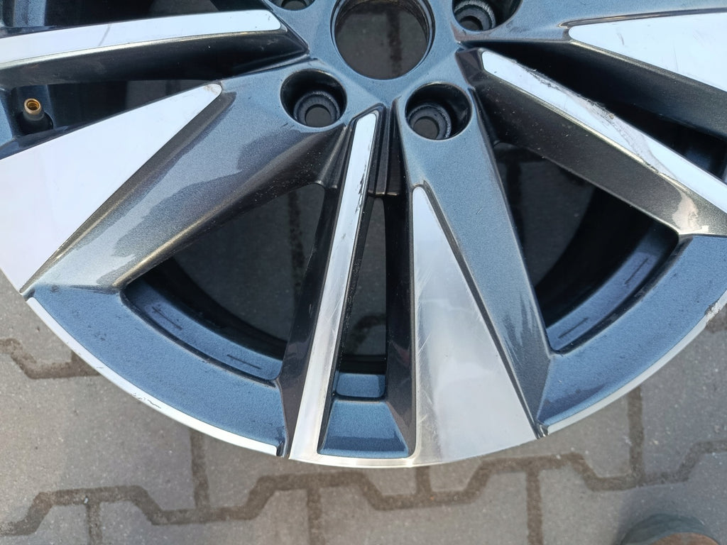 1x Alufelge 17 Zoll 7.0" 5x112 45ET Glanz 57A601025 Skoda Karoq Rim Wheel FEL1411925902rr