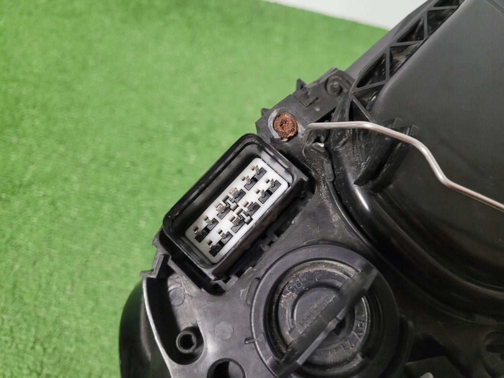 Frontscheinwerfer Volvo S40 V50 30744682 Xenon Rechts Scheinwerfer Headlight SCH8996626880mn