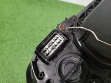 Load image into Gallery viewer, Frontscheinwerfer Volvo S40 V50 30744682 Xenon Rechts Scheinwerfer Headlight SCH8996626880mn