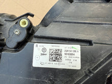 Load image into Gallery viewer, Frontscheinwerfer VW T-Cross T Cross 90183094 2GM941006A Rechts Headlight