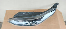 Laden Sie das Bild in den Galerie-Viewer, Frontscheinwerfer Kia Ceed 92101J7051 Links Scheinwerfer Headlight