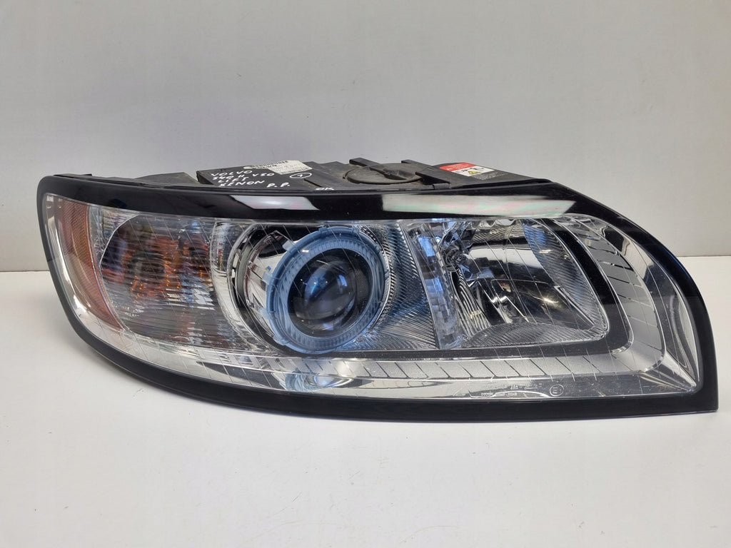 Frontscheinwerfer Volvo S40 II 31299588 0301237272 Xenon Rechts Headlight SCH6989947108mb