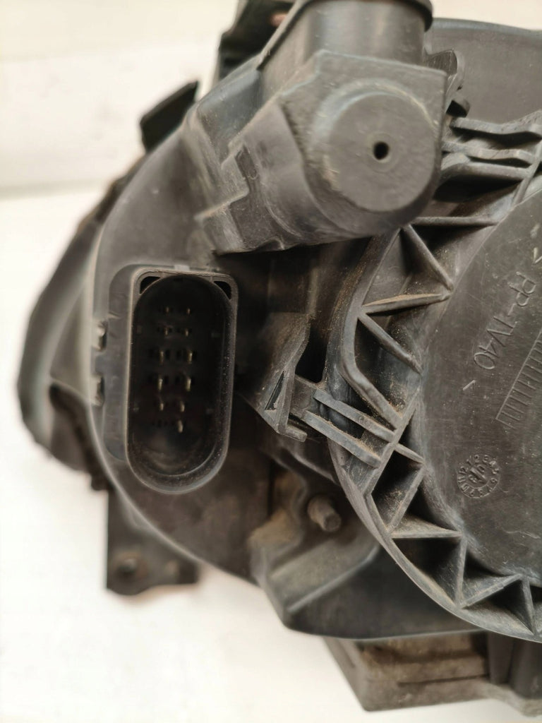 Frontscheinwerfer VW Touran 0301205272 85122000 Rechts Scheinwerfer Headlight SCH5906883554zv